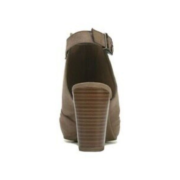 Circus by Sam Edelman Emmy Heel Bootie - Picture 2 of 3